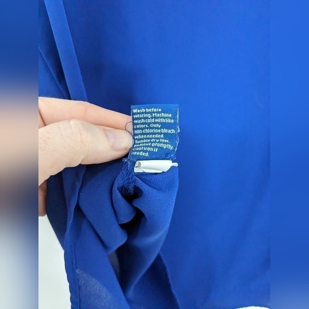 Apt 9 Cobalt Bue Blouse - Picture 6 of 6
